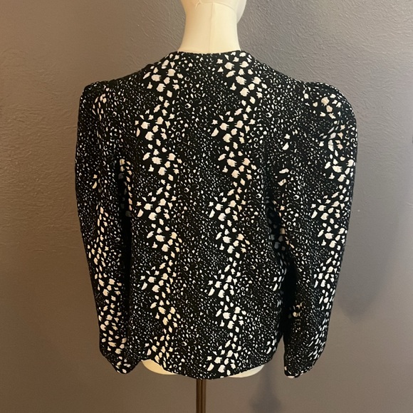 Beautiful Bar III Sweater - Picture 16 of 16